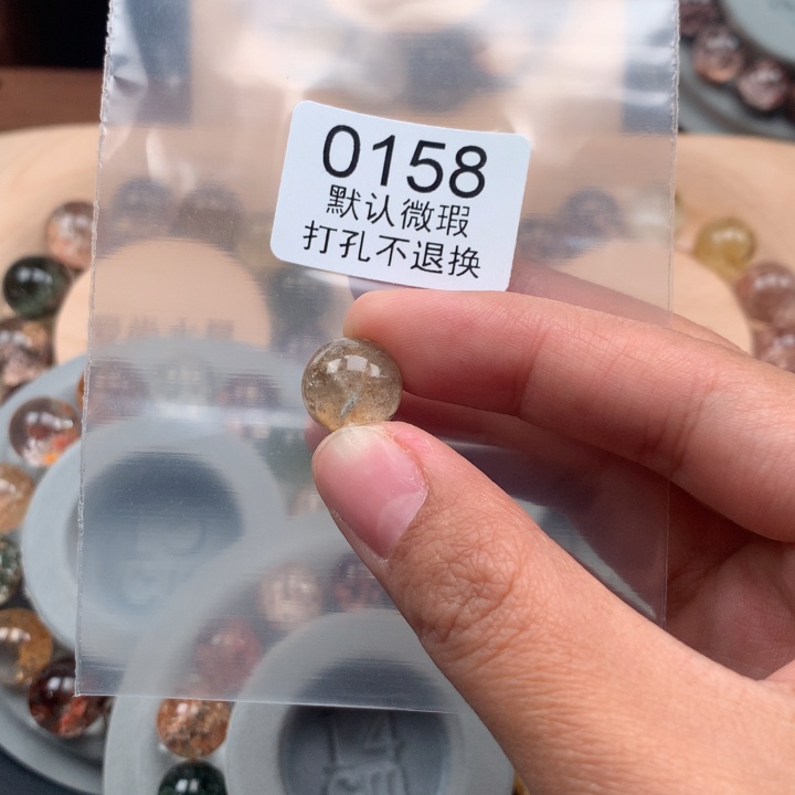 刘***乐合金颈饰水晶水晶