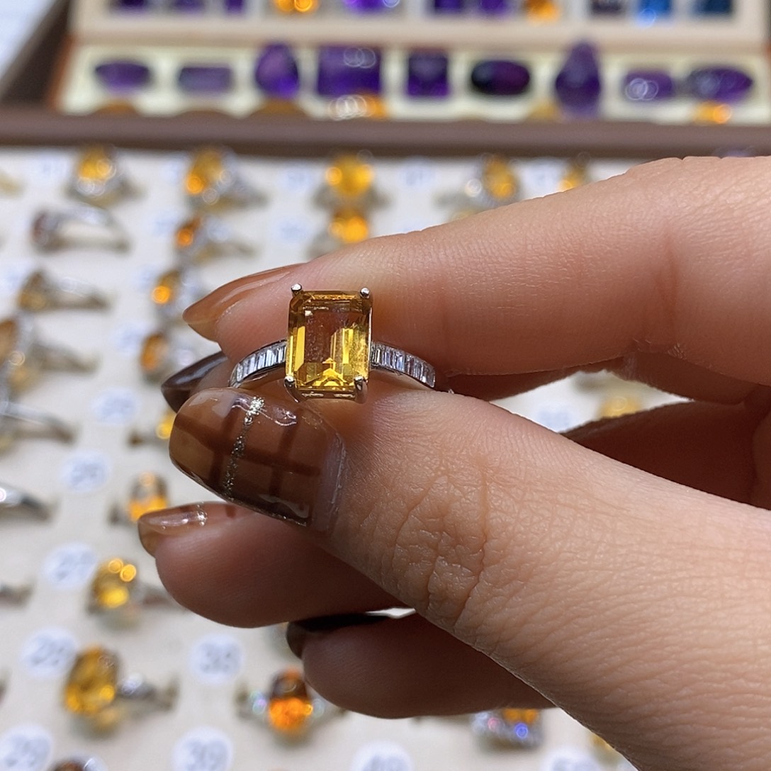 咔****戒指银S925镶嵌水晶纯天然黄水晶戒指J