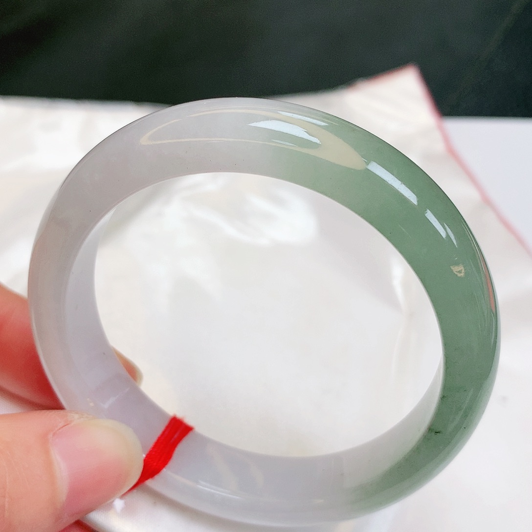 【闪购商品】翡翠手镯未镶嵌缅甸天然a货翡翠