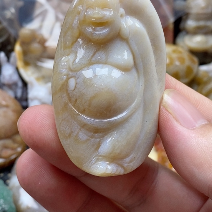 石英质玉颈饰未镶嵌