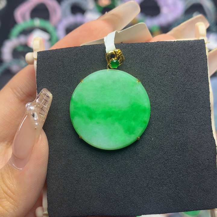 翡翠手链18K金镶嵌翡翠