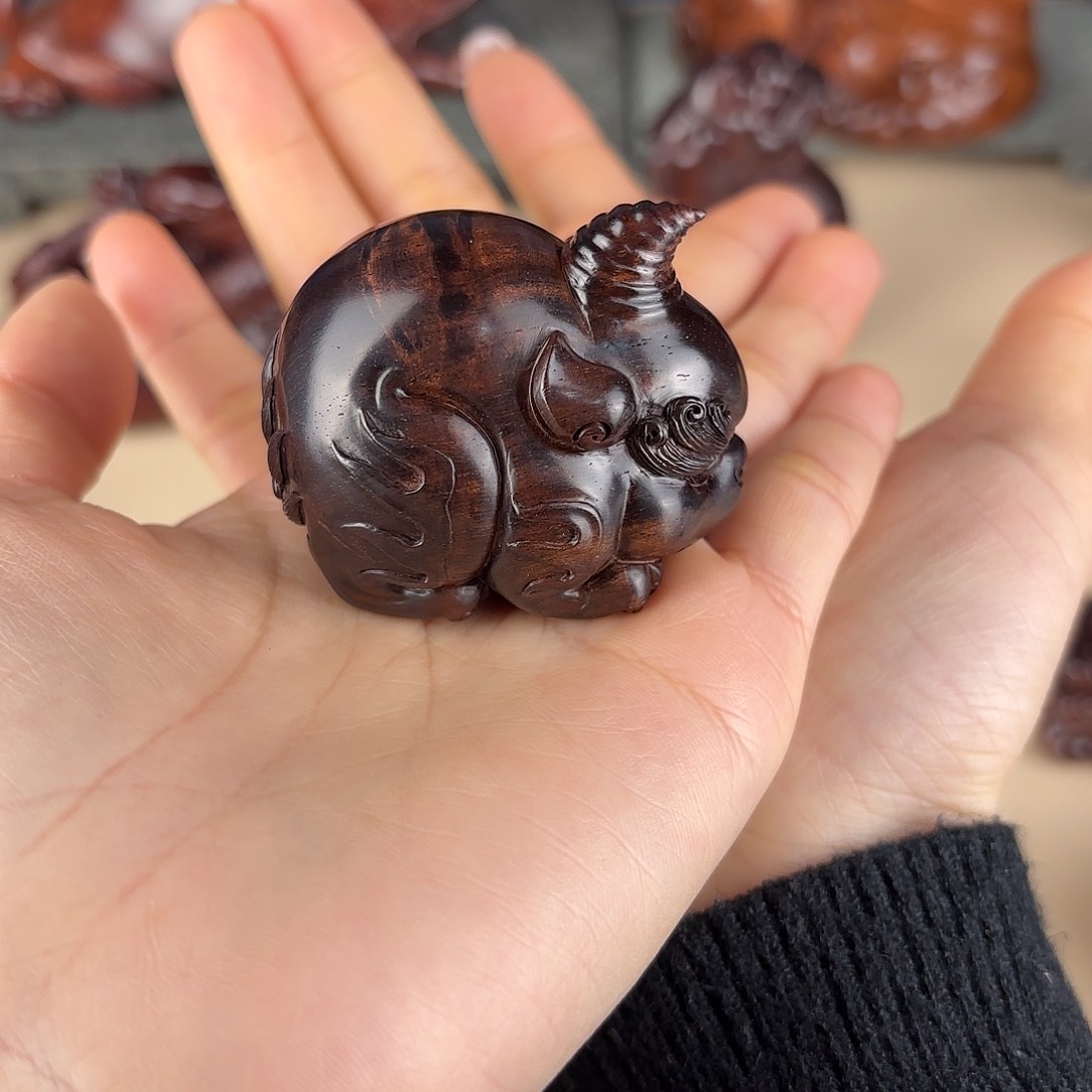 黄花梨/降香黄檀把件清**念把件