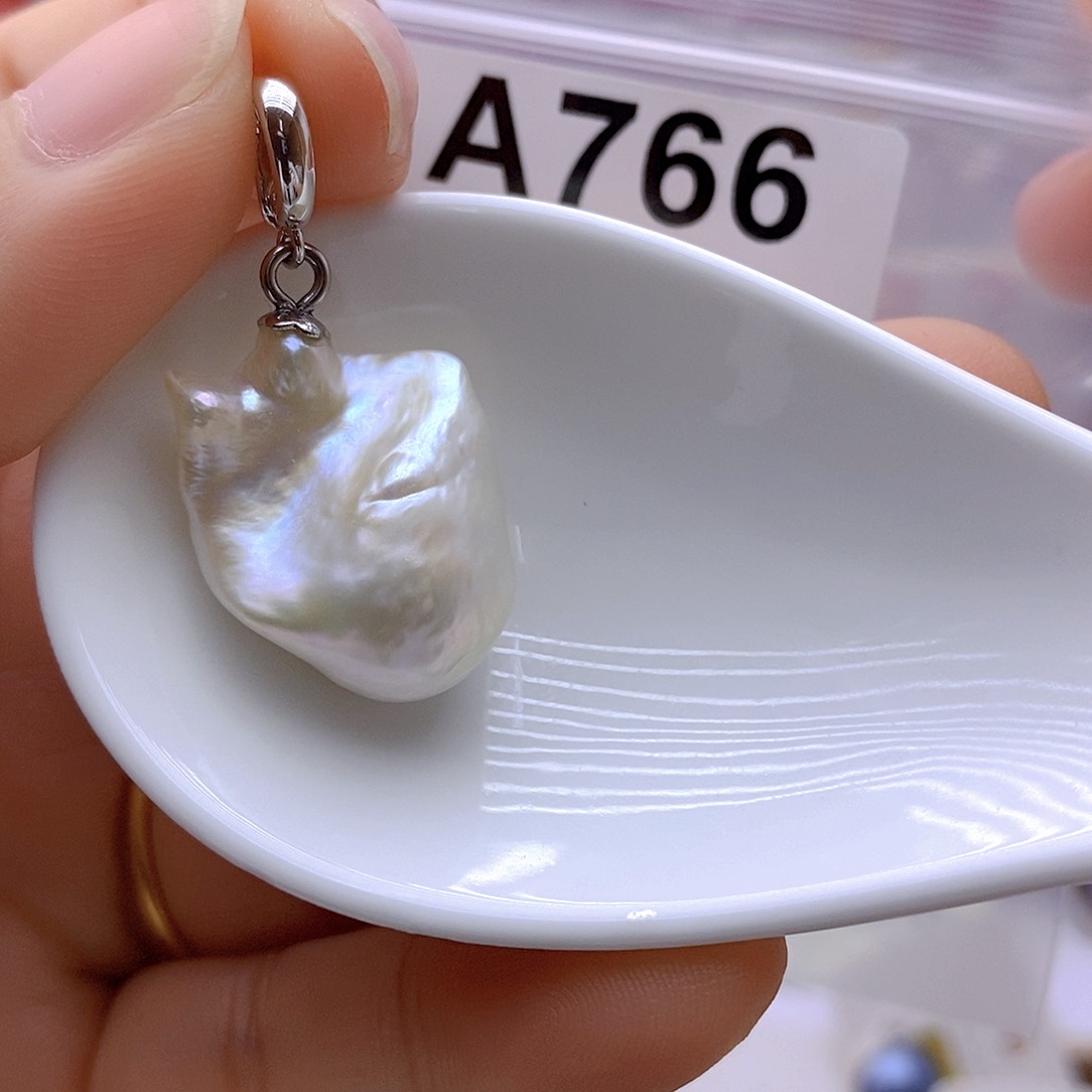 淡水珍珠未镶嵌颈饰