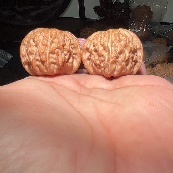 木39精品磨盘。     