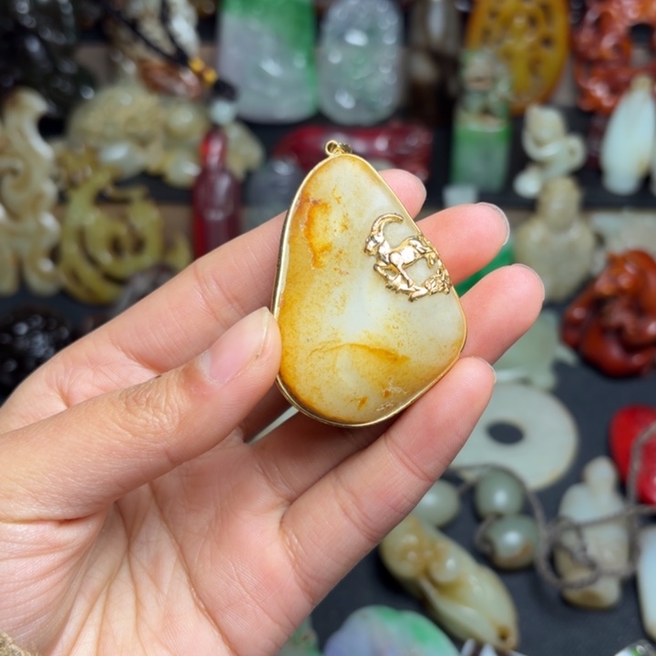 和田玉（糖玉）未镶嵌挂件