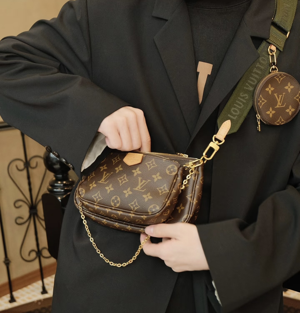 95新 LouisVuitton/路易威登 LV芯片款老花五合一斜挎包