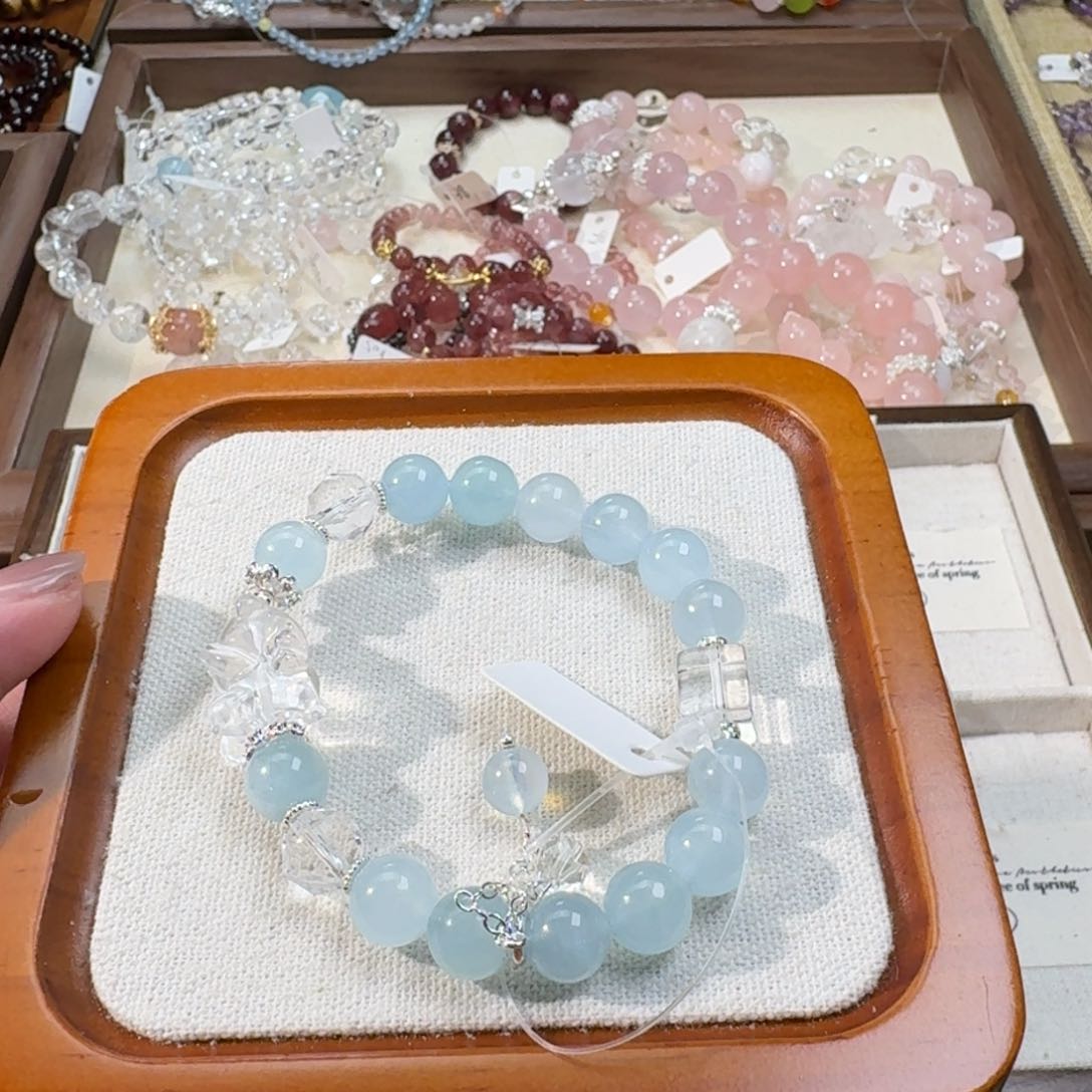 水晶手串未镶嵌海蓝宝
