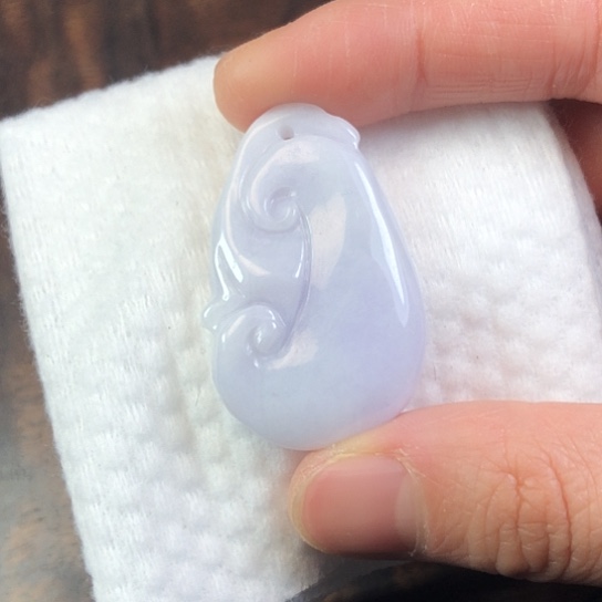 翡翠未镶嵌颈饰缅甸A货，每天下午1点半开播