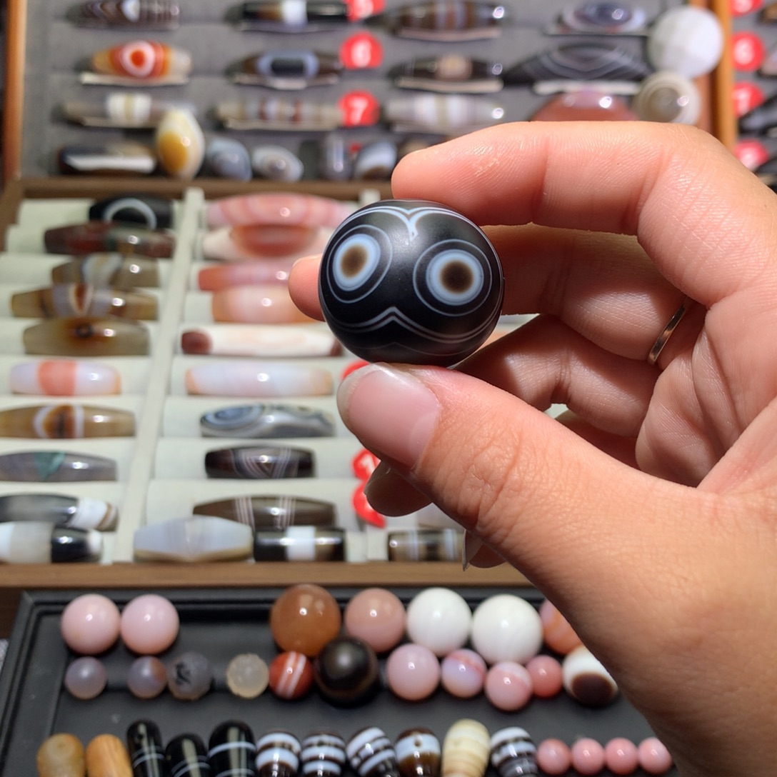 那***2玛瑙/玉髓未镶嵌颈饰