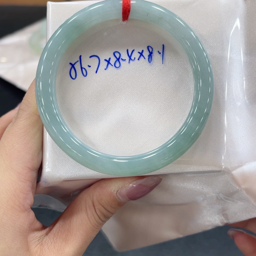 未镶嵌手镯翡翠翡翠