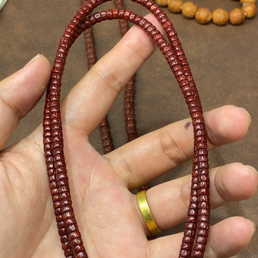 此***意金刚菩提吊坠白香