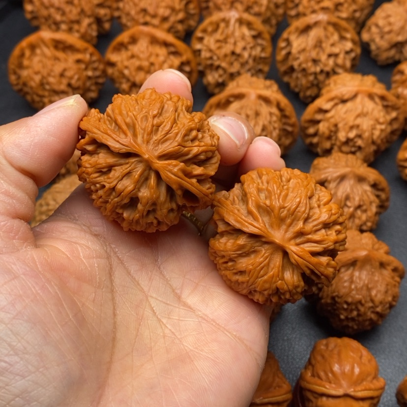 【闪购商品】文玩核桃把件41苹果园