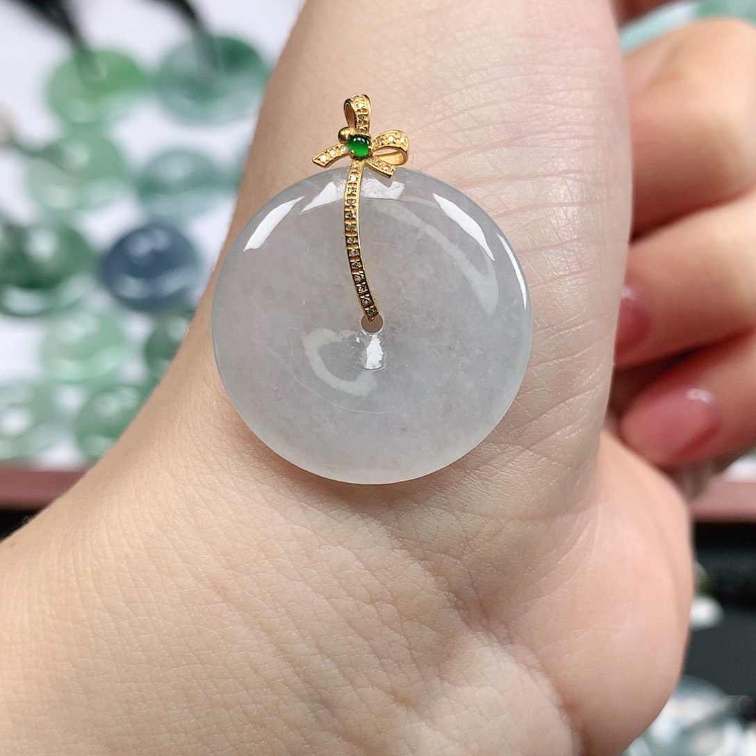 翡翠颈饰18K金镶嵌平安