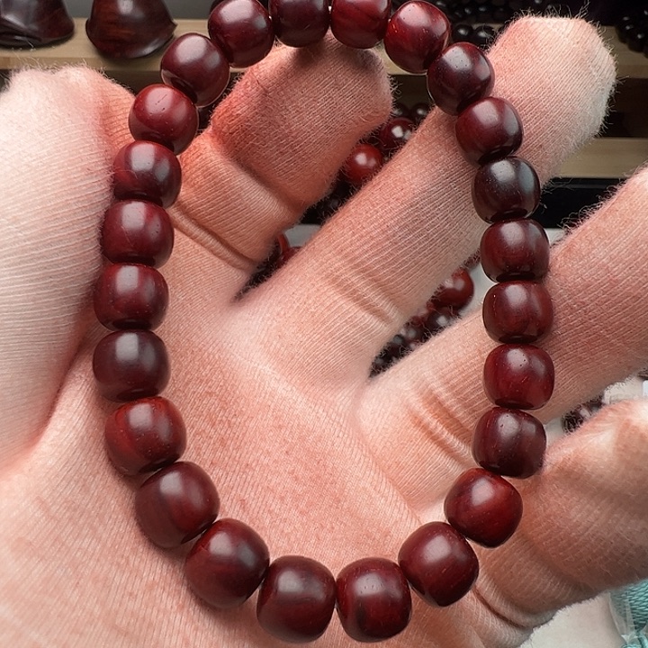 小叶紫檀手串/手链8X9老型高油密泥料