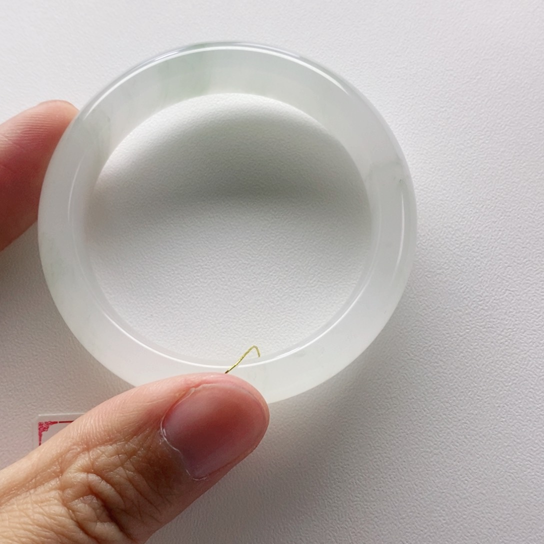 石英岩玉手镯未镶嵌?****?50+