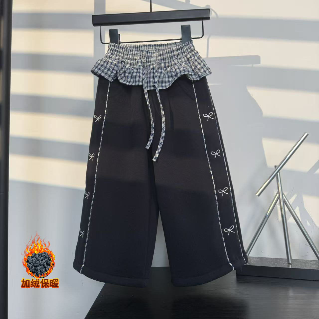 女童加绒加厚裤子2025冬季新款儿童休闲时尚保暖卫裤百搭直筒裤