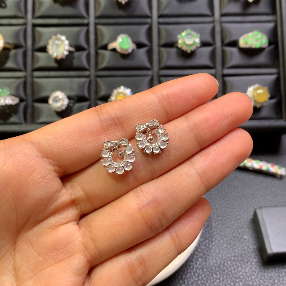 馨***安翡翠银S925镶嵌耳饰