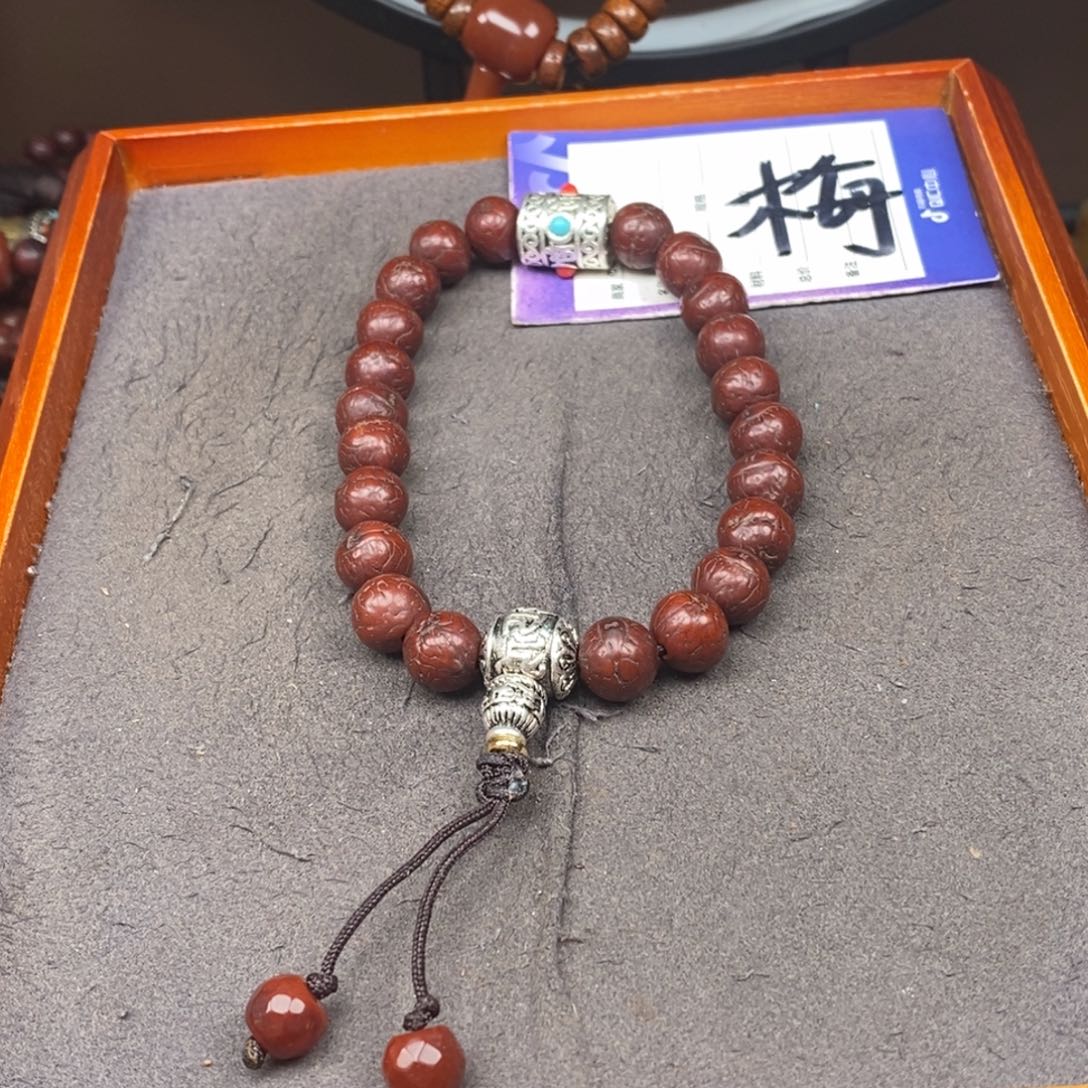 凤眼菩提吊坠红***叔凤眼