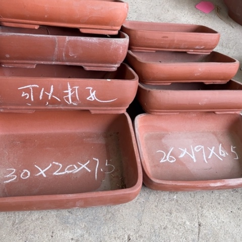 100-8。      微瑕。