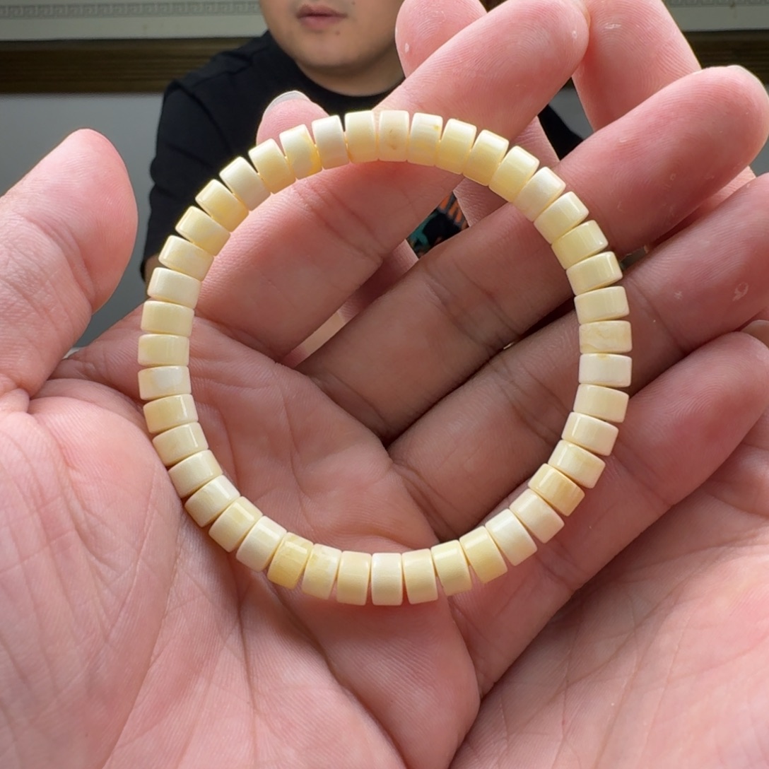 手链琥珀未镶嵌7mm