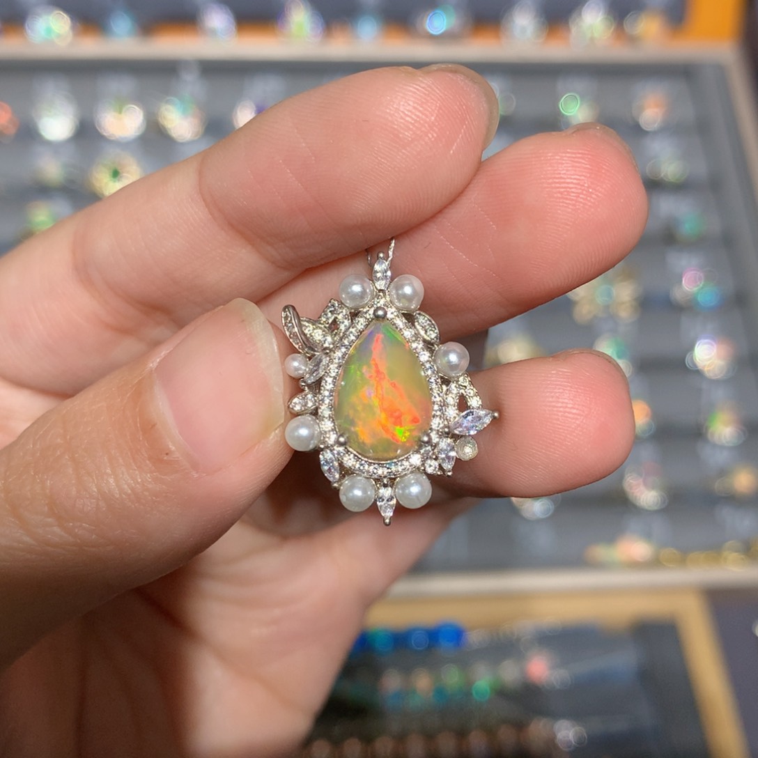 银S925镶嵌欧泊欧泊吊坠y