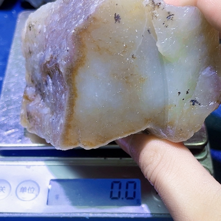 和田玉（糖玉）未镶嵌珠宝半成品