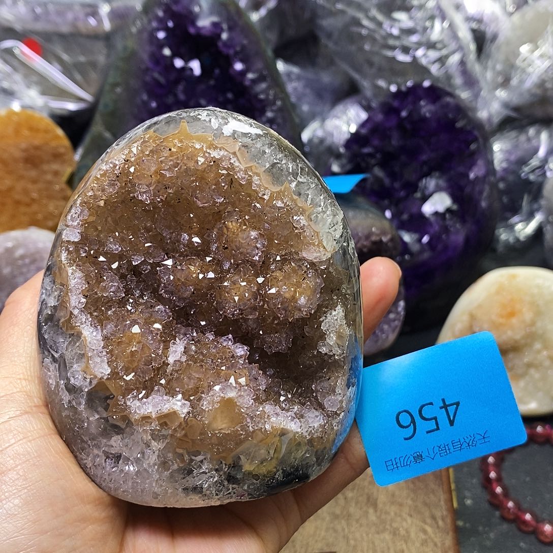 水晶大型摆件（非配饰）未镶嵌