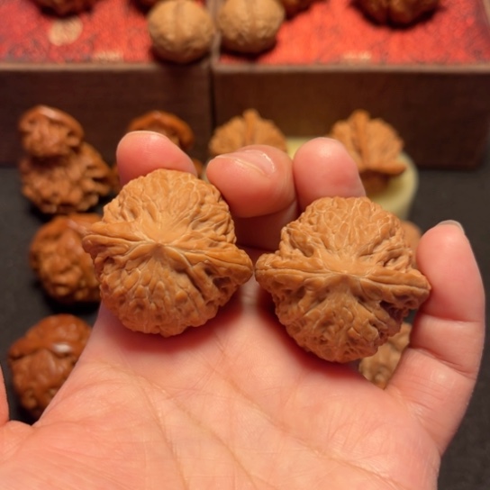 文玩核桃吊坠铁锤妹妹