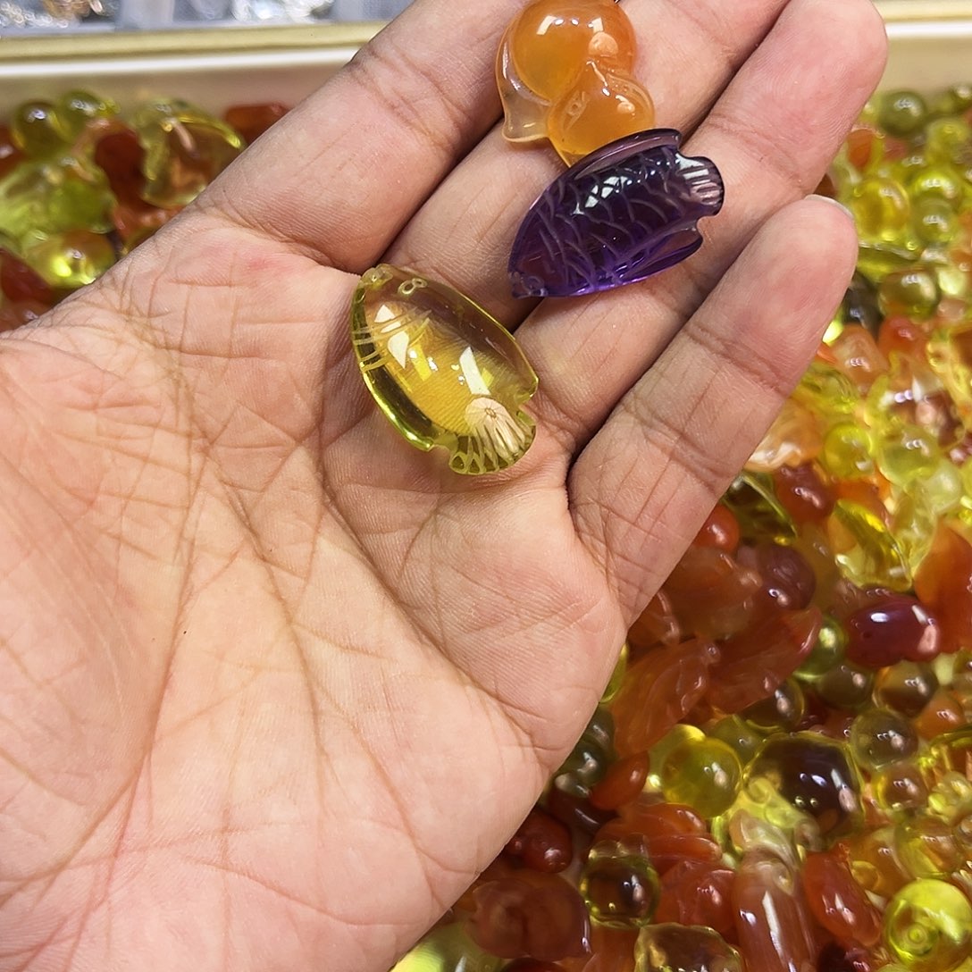 ****࿐水晶未镶嵌颈饰111