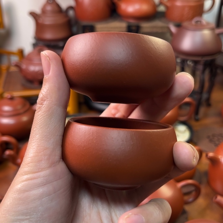 紫砂茶壶2个紫砂杯