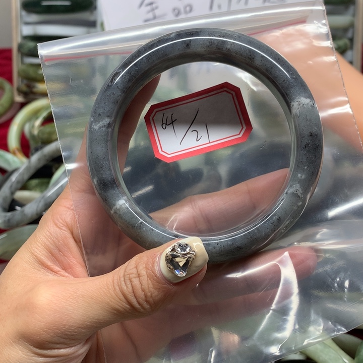 未镶嵌蛇纹石玉手镯家***贝21