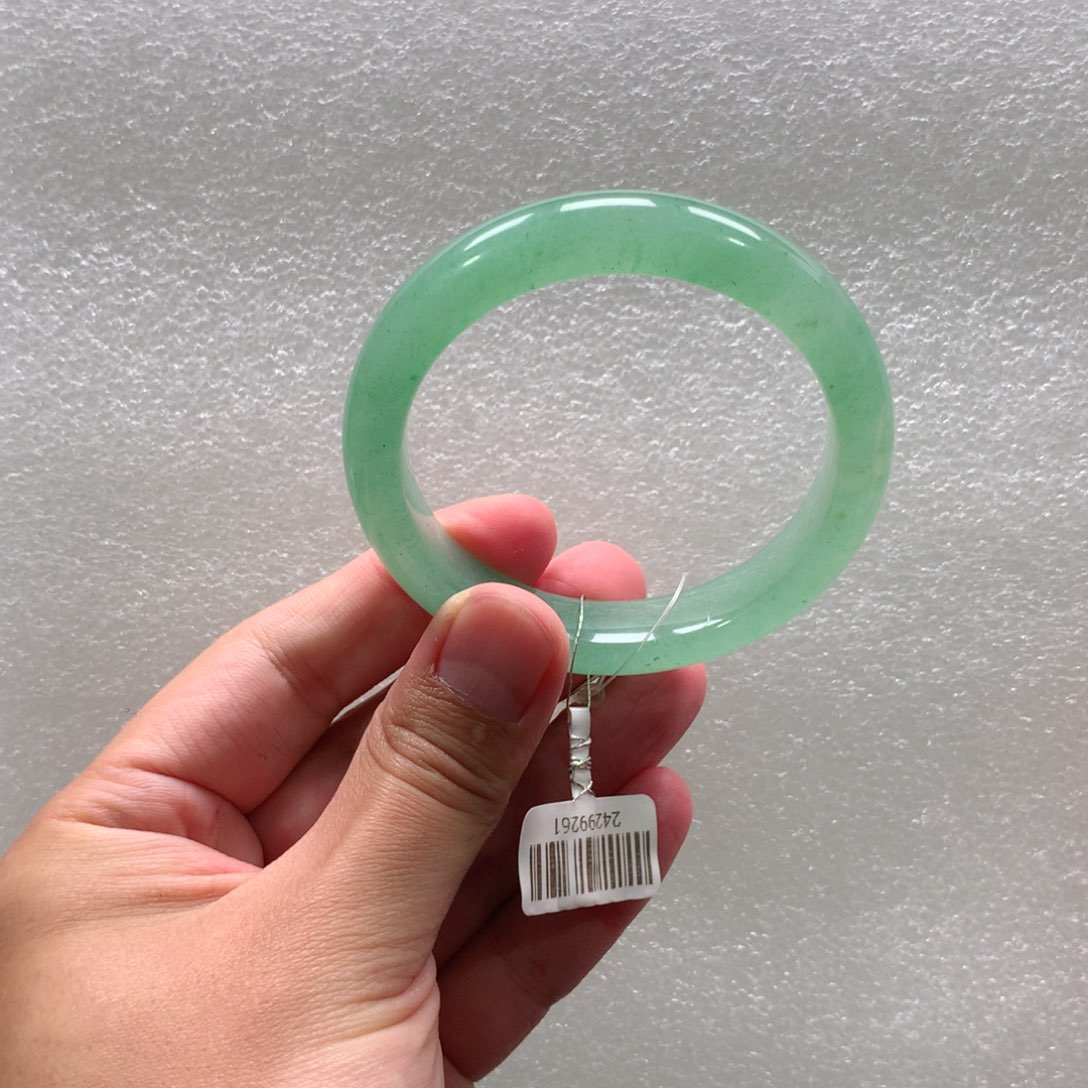 石英质玉手镯未镶嵌青青58-多人