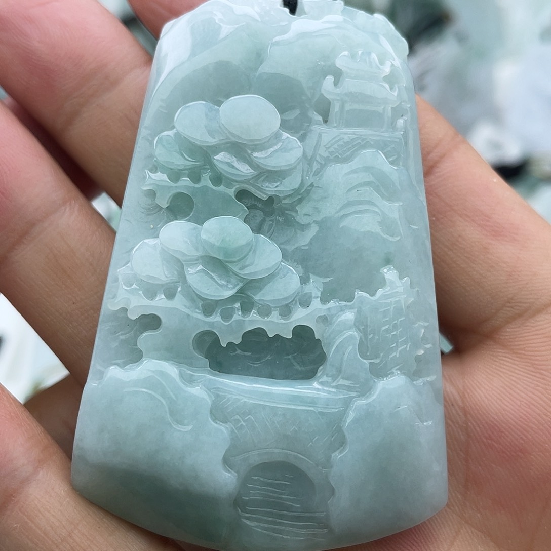 颈饰未镶嵌翡翠翡翠