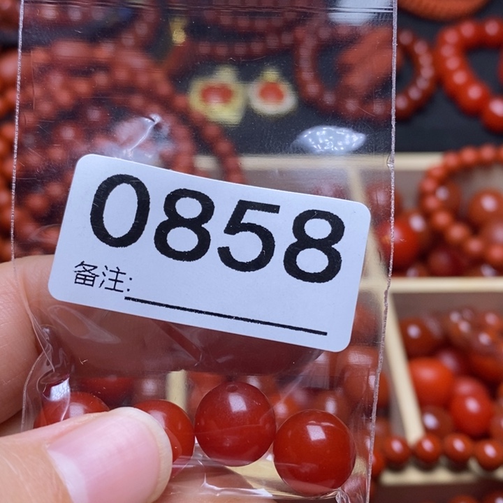 玛瑙/玉髓手链未镶嵌ღ****?