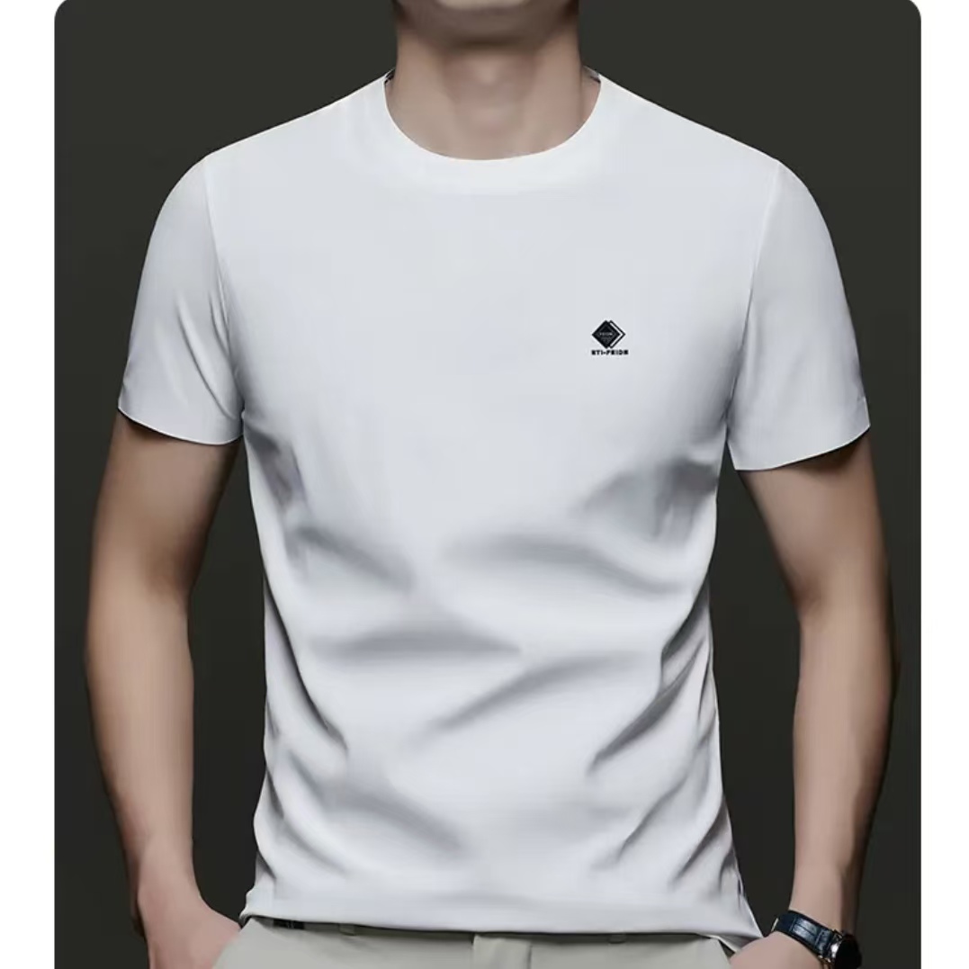 1349男士夏季圆领短袖透气凉爽小标工艺休闲百搭圆领T恤