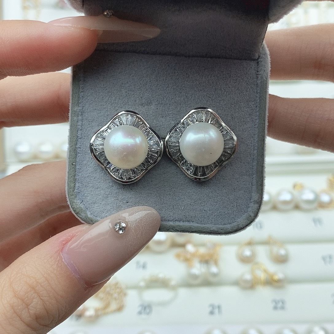 仙***屋未镶嵌耳饰淡水珍珠默认微瑕介意勿拍