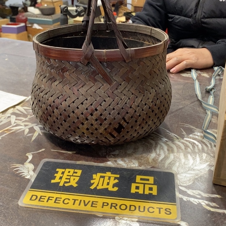 匡***白篮子哈哈哈哈哈哈哈