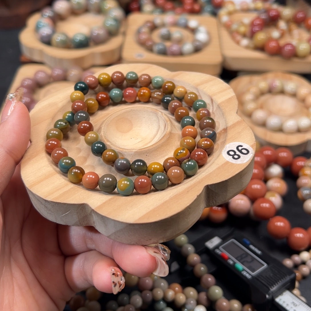 人***6石英质玉未镶嵌手链132