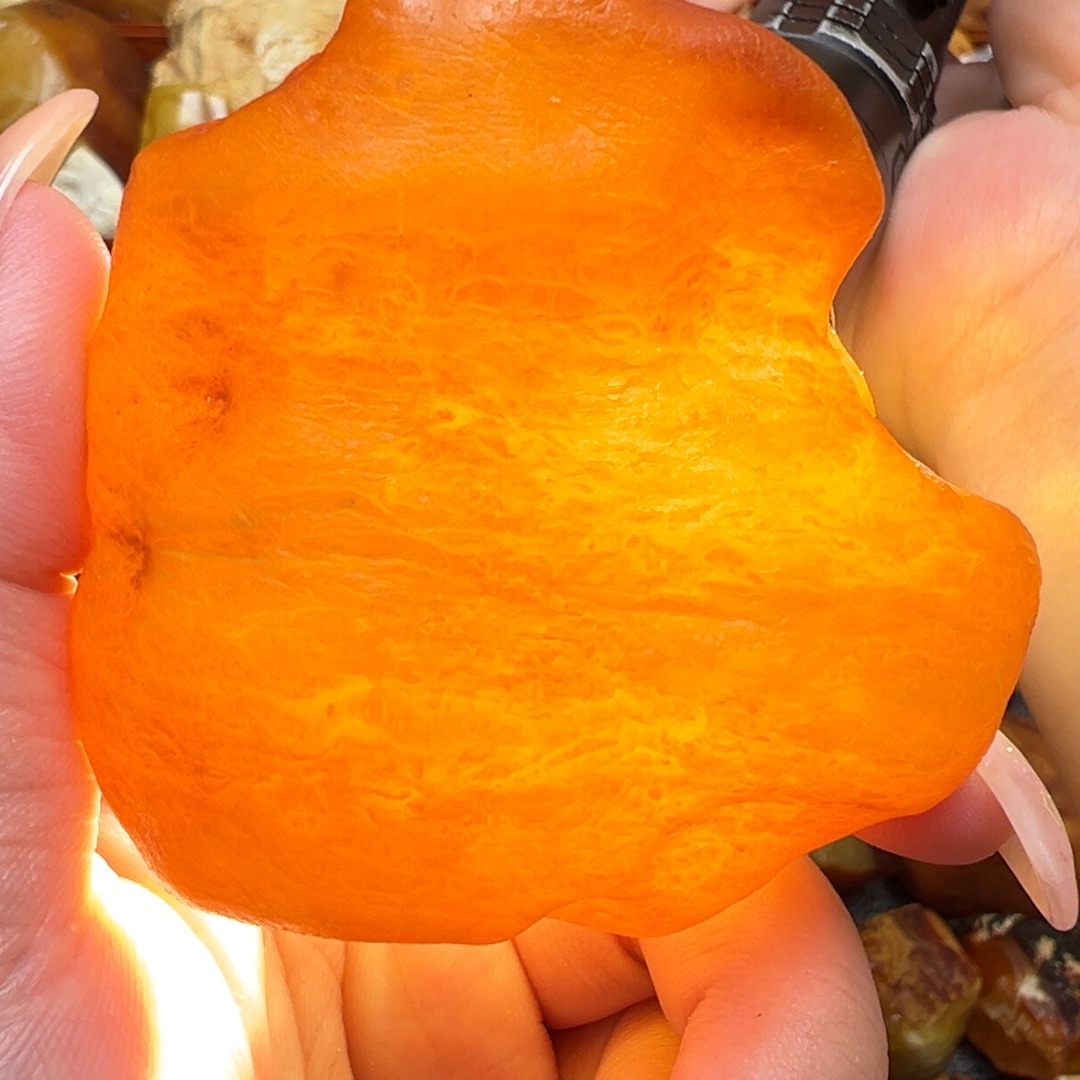 定制琥珀未镶嵌蜜蜡