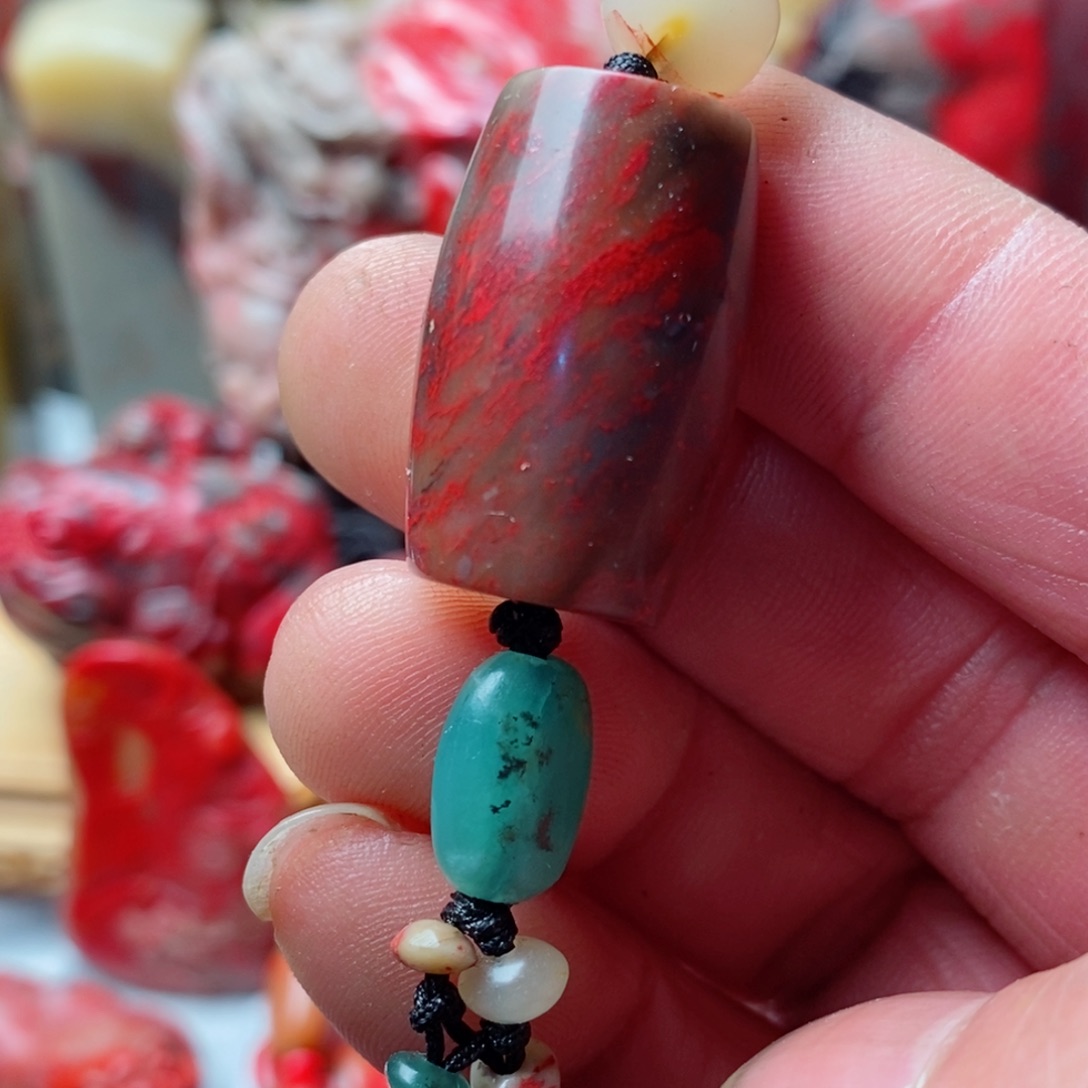 昌化鸡血石昌化鸡血石挂件