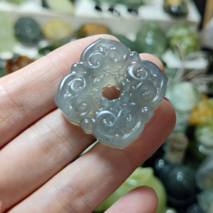 岫玉挂坠款式未镶嵌