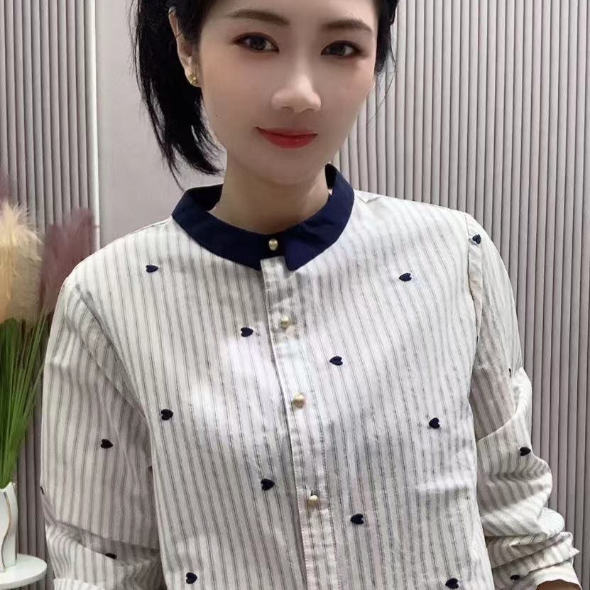 新款法式桃心撞色条纹衬衫