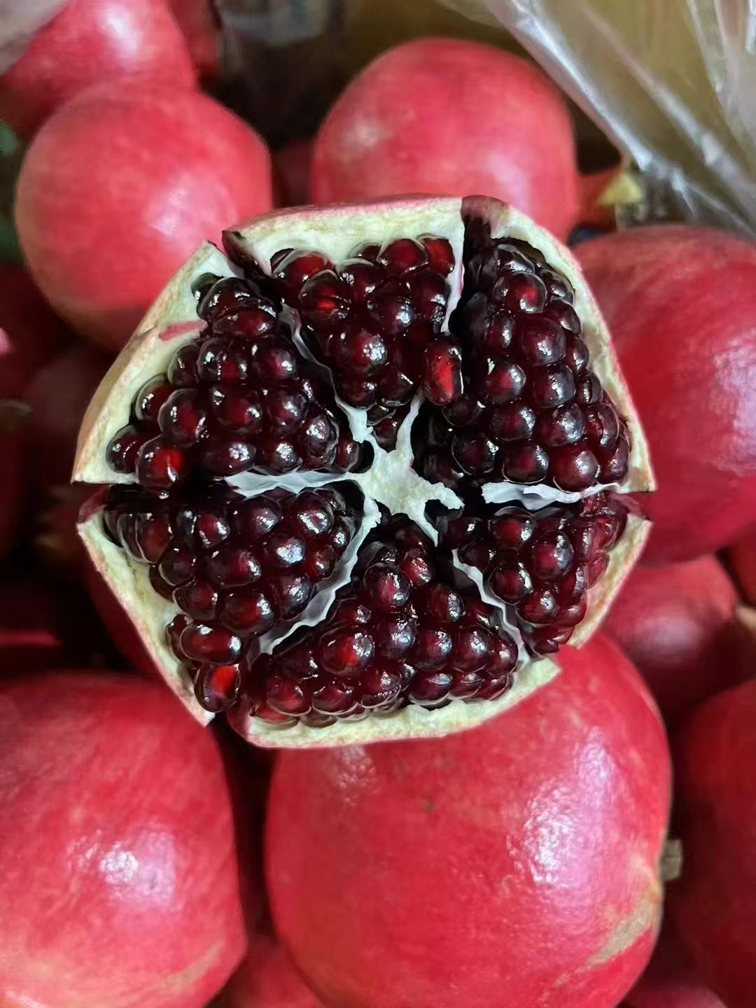 四川会理软籽石榴新鲜当季水果皮薄香甜多汁