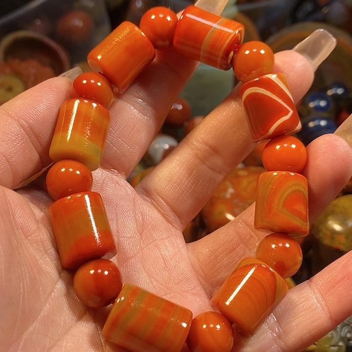 玛瑙/玉髓手链未镶嵌云***舒