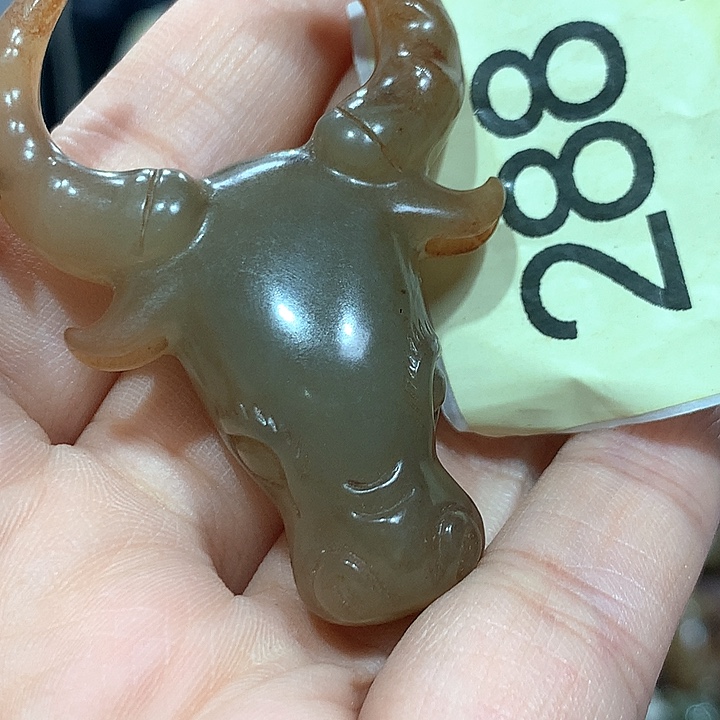 半***殇和田玉未镶嵌颈饰