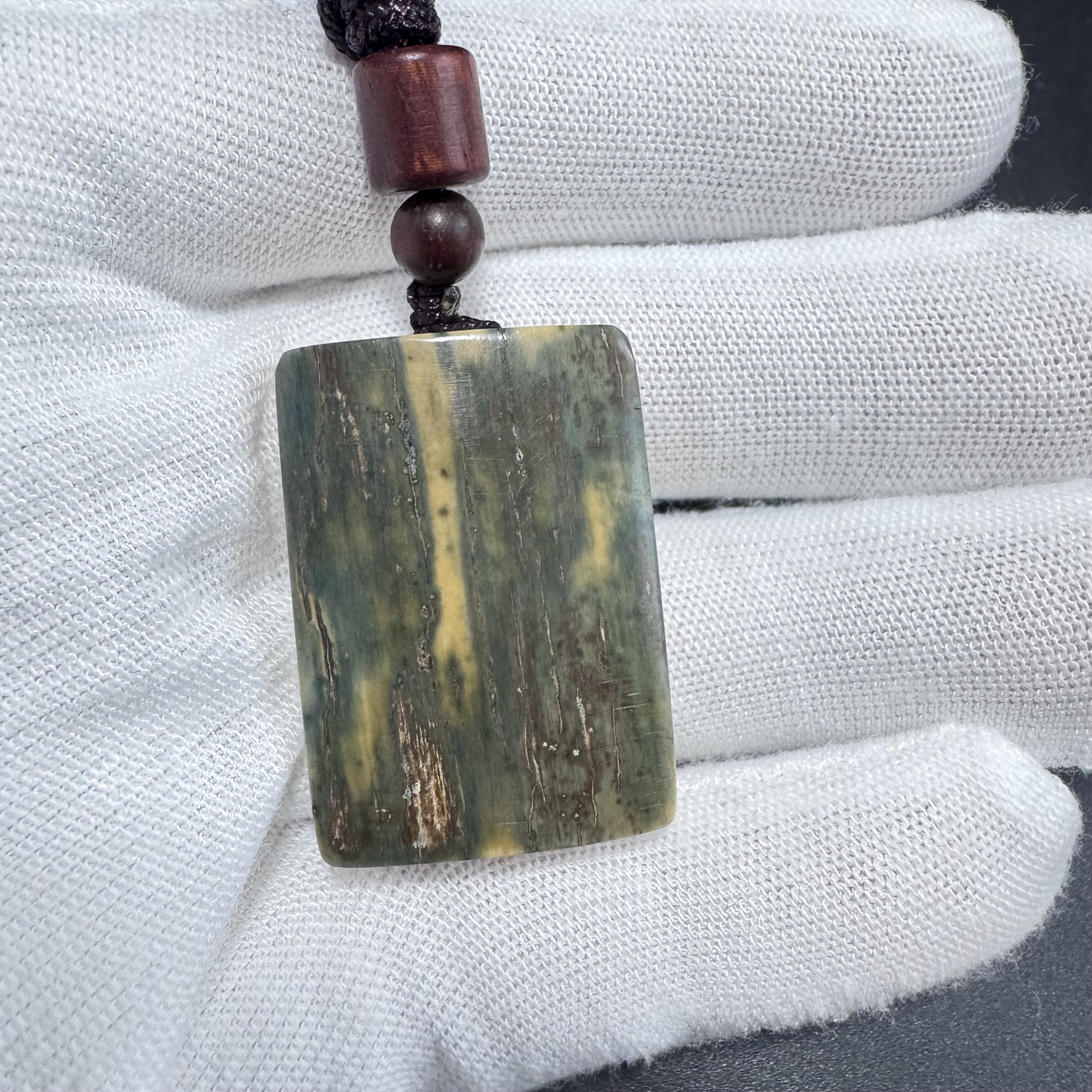 【猛犸兄弟】DW008001天然猛犸牙精品冰料留皮无事牌