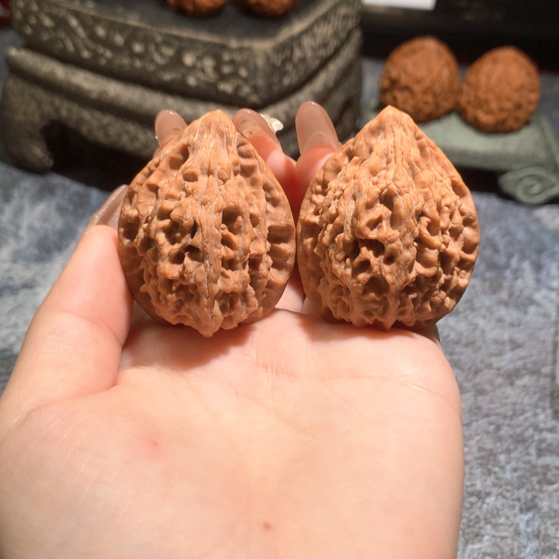 文玩核桃吊坠昌平一代十三鸡041503