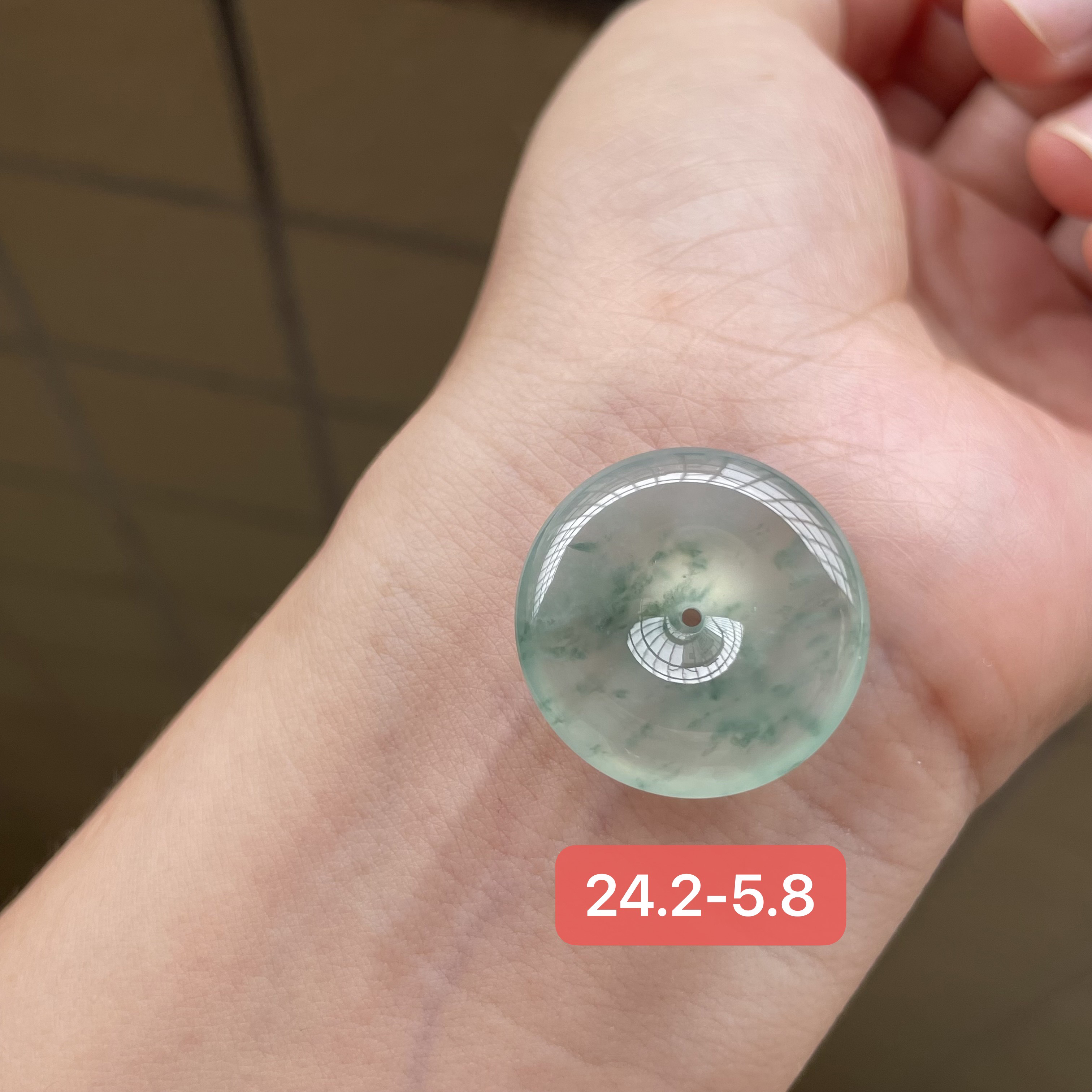 天然缅甸翡翠A货   飘花平安扣