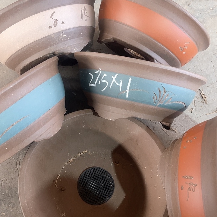 紫砂花盆100-6。      27.5-11