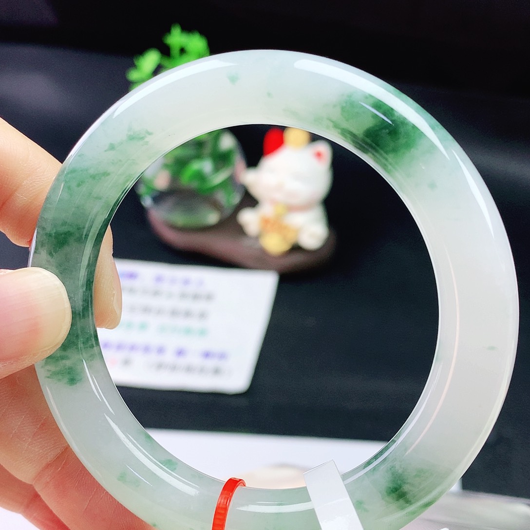 未镶嵌手镯翡翠55胖